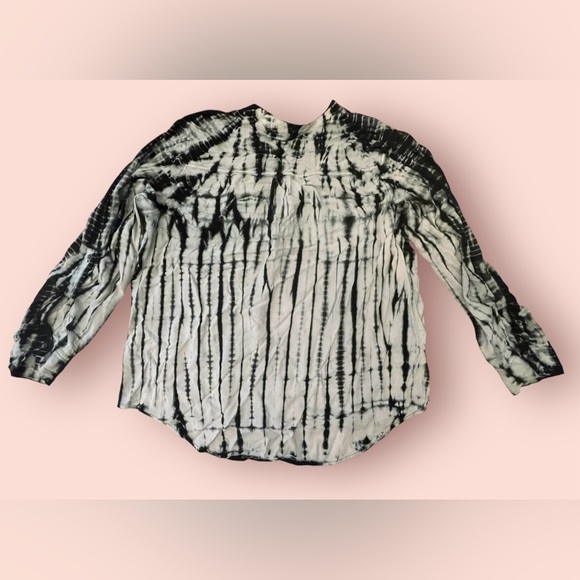 Rock & Republic Blouse - Picture 6 of 8